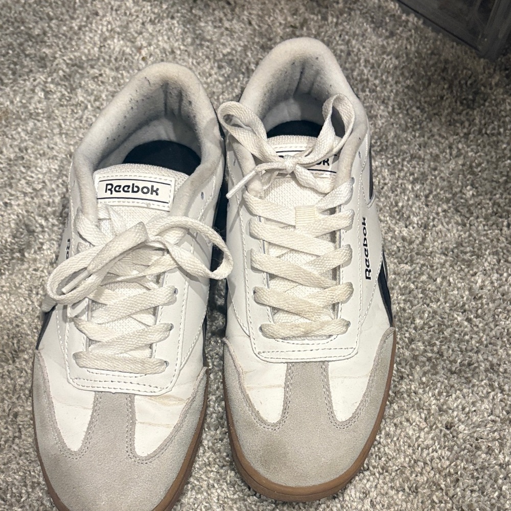 Reebok Men's White and Tan Sneakers